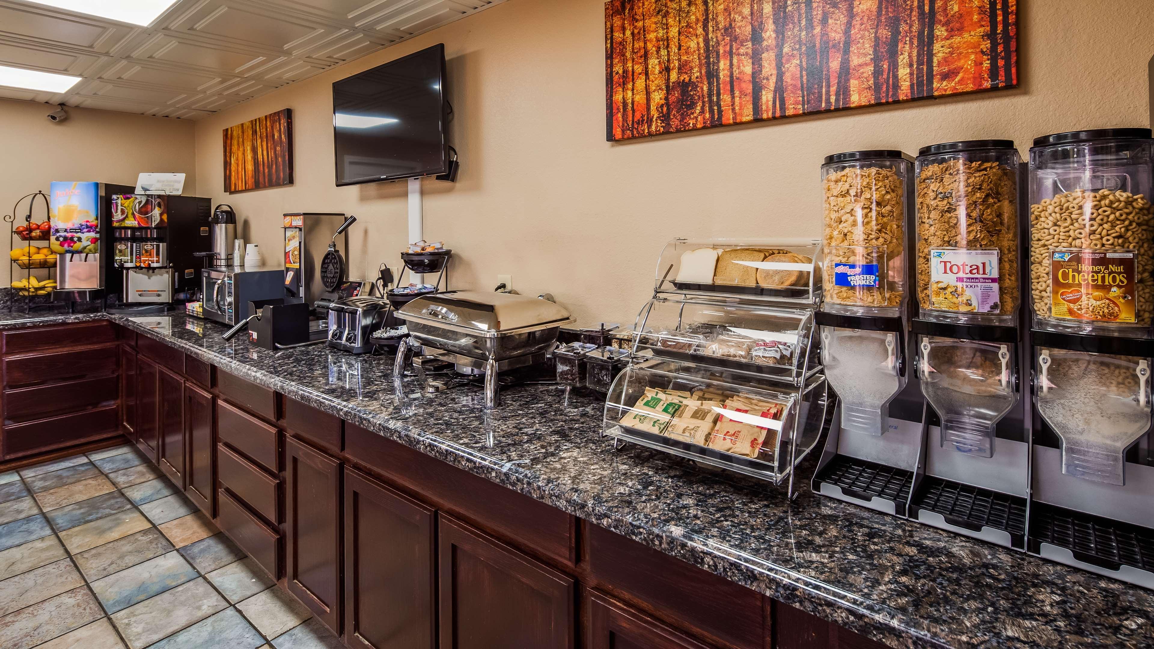 Best Western Executive Inn Хоббс Экстерьер фото