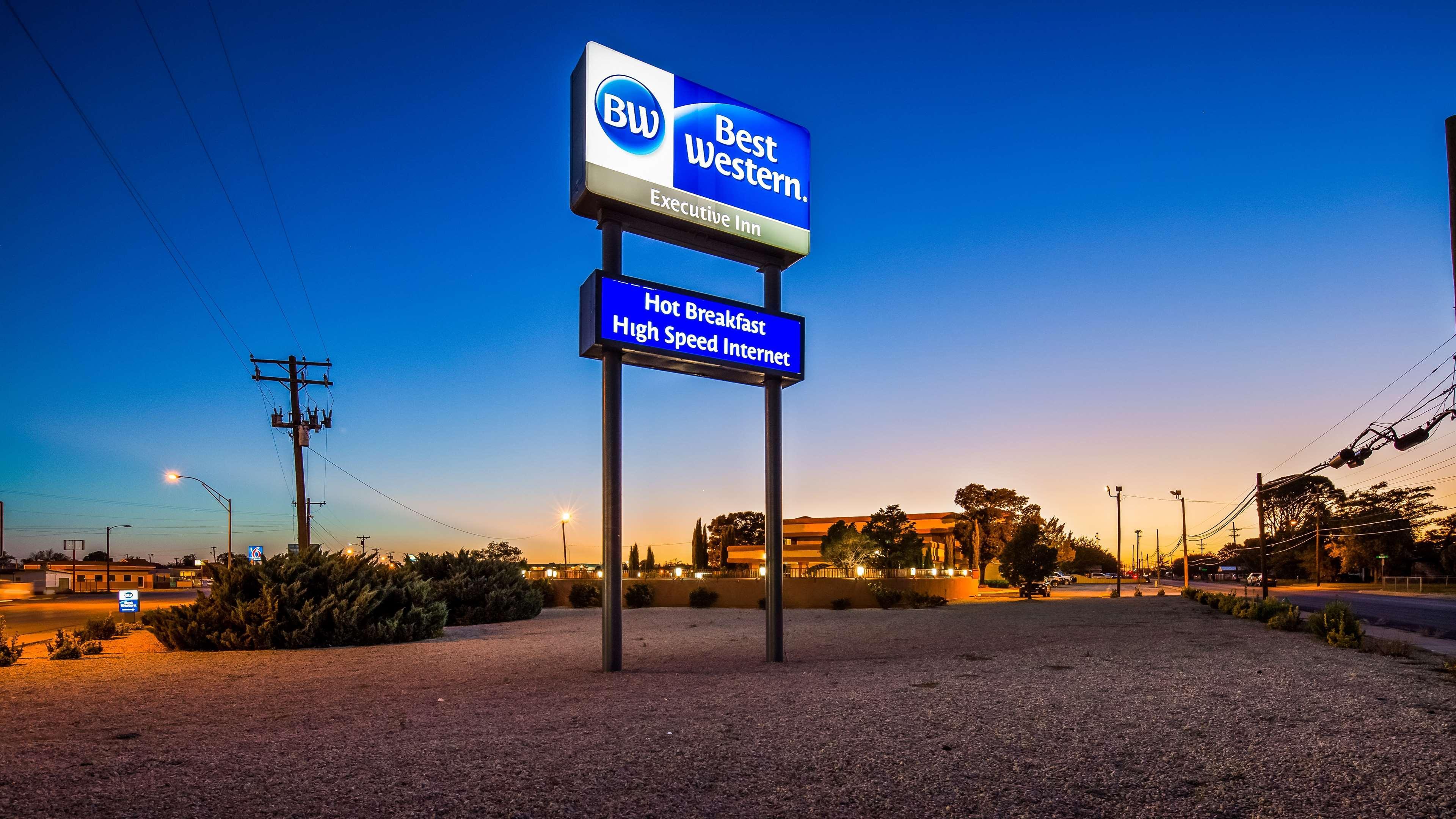 Best Western Executive Inn Хоббс Экстерьер фото