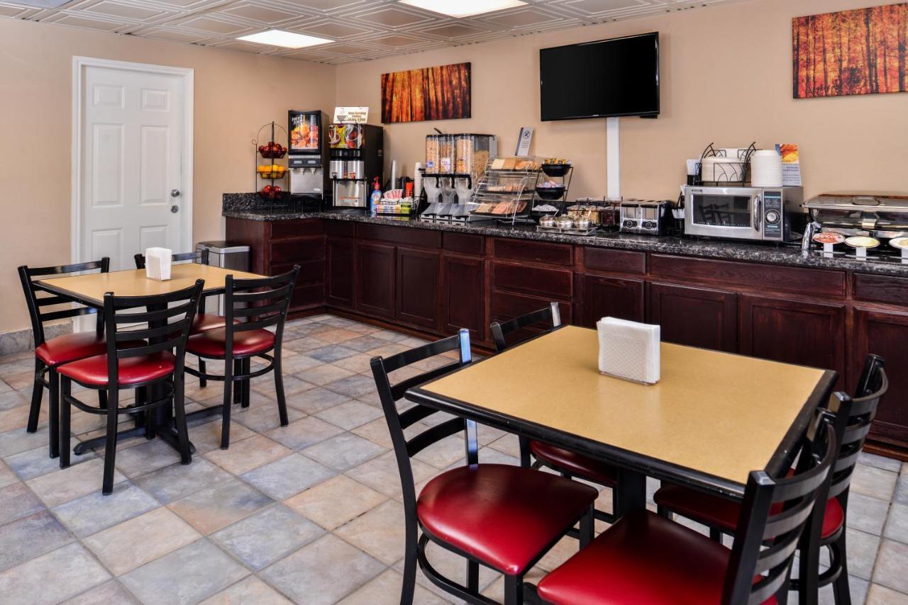 Best Western Executive Inn Хоббс Номер фото
